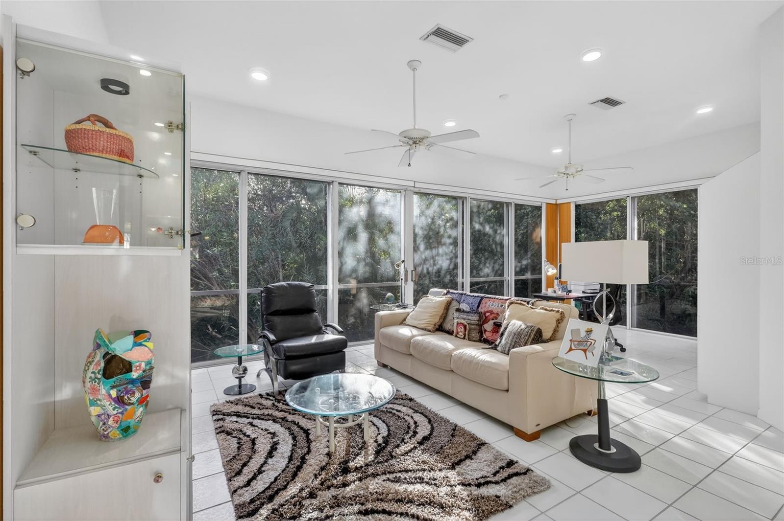 VILLAS AT EAGLES POINT - Residential