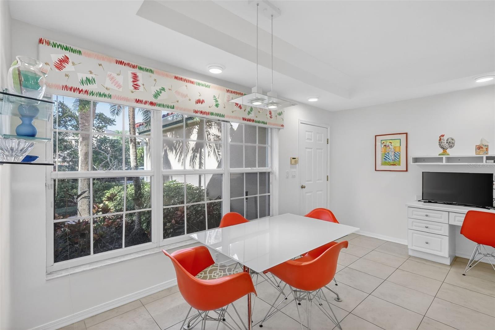 VILLAS AT EAGLES POINT - Residential