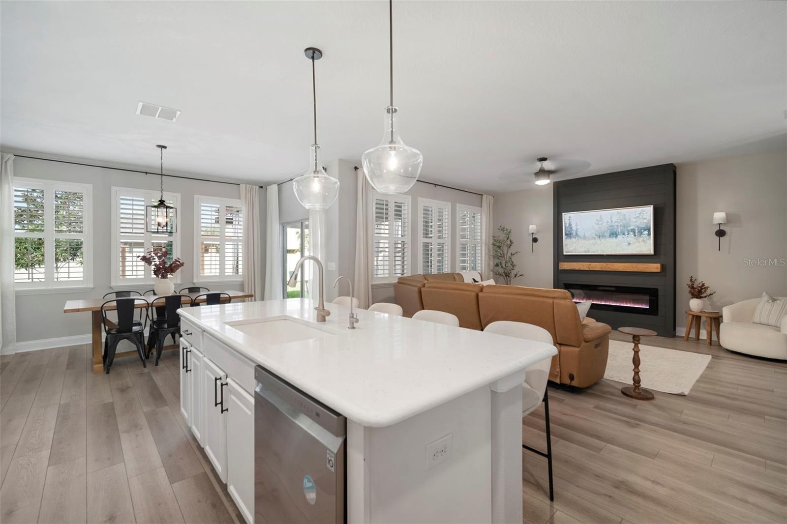 CONNERTON VILLAGE - Residential