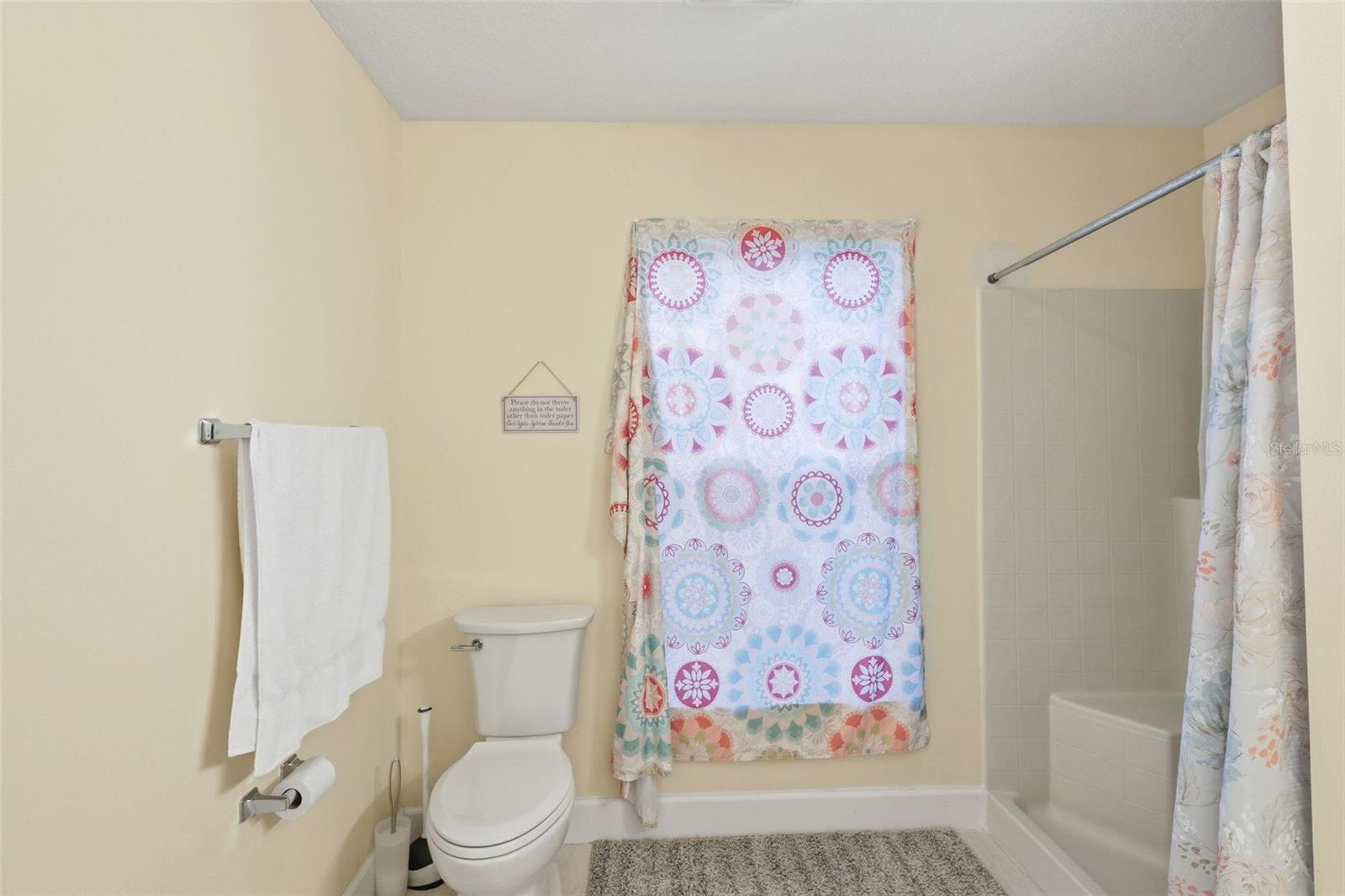SILVER SPGS SHORES 26 - Residential