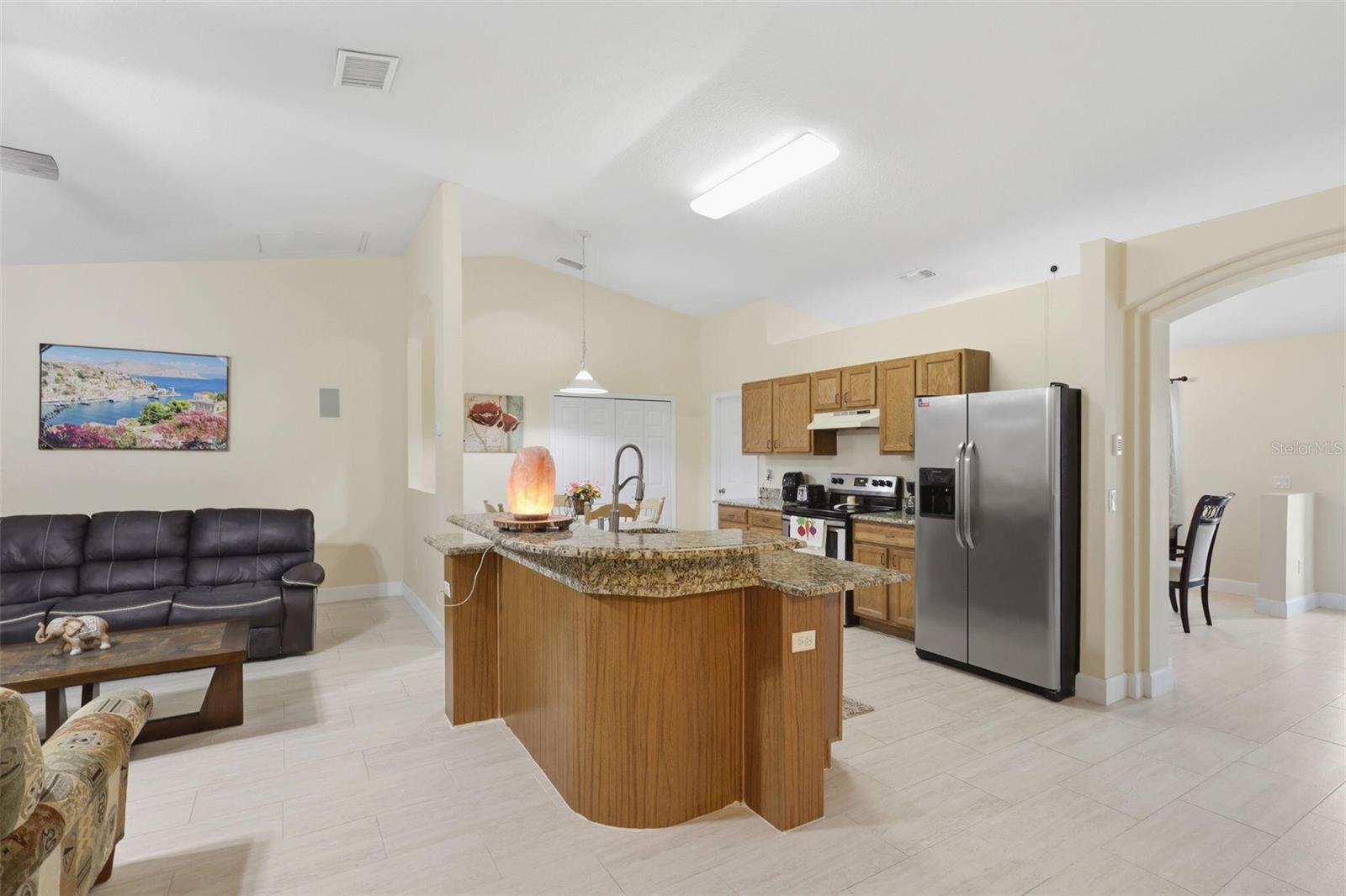 SILVER SPGS SHORES 26 - Residential