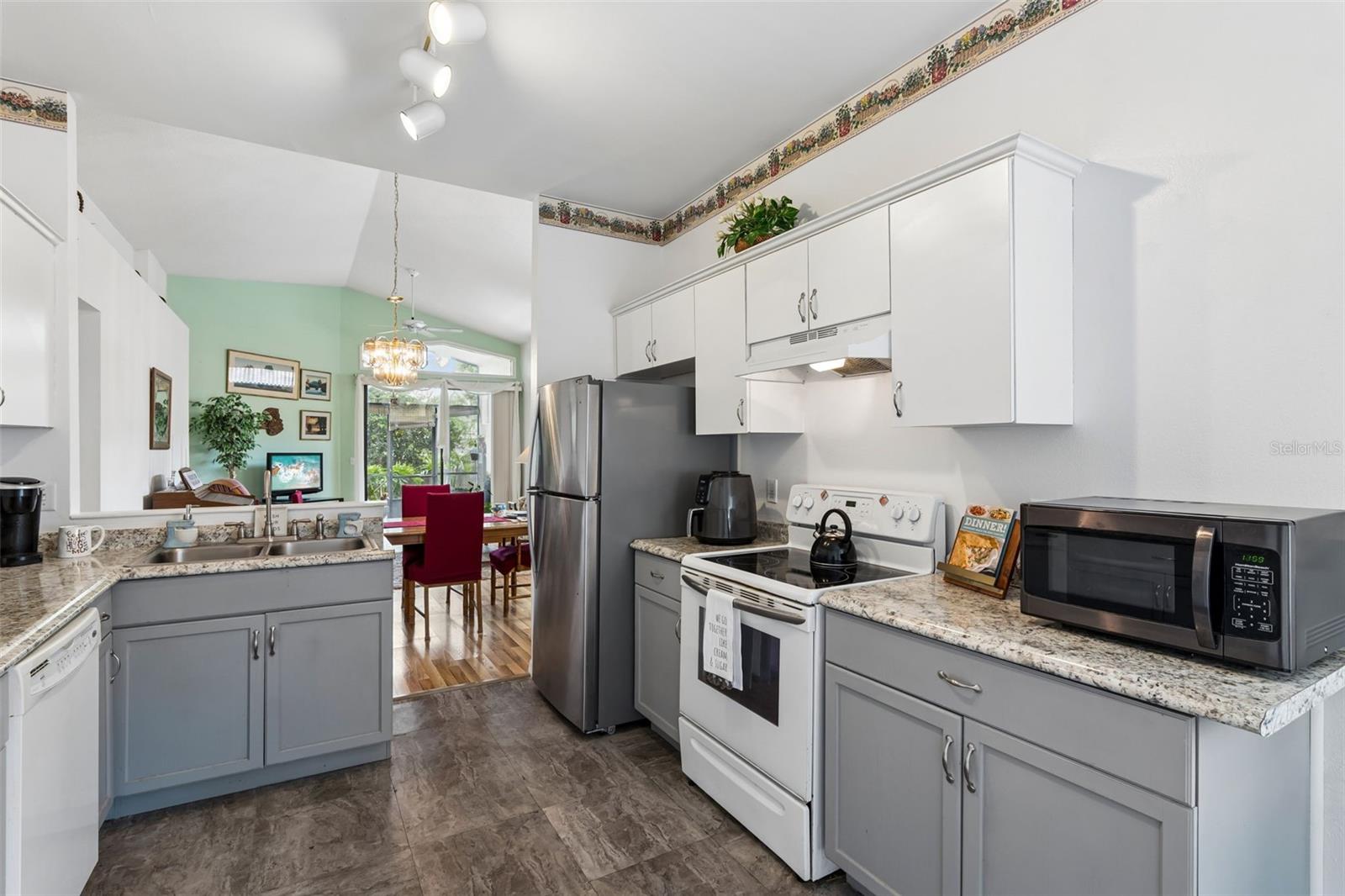 CONCORD WOODS VILLAGE SEC 1 - Residential