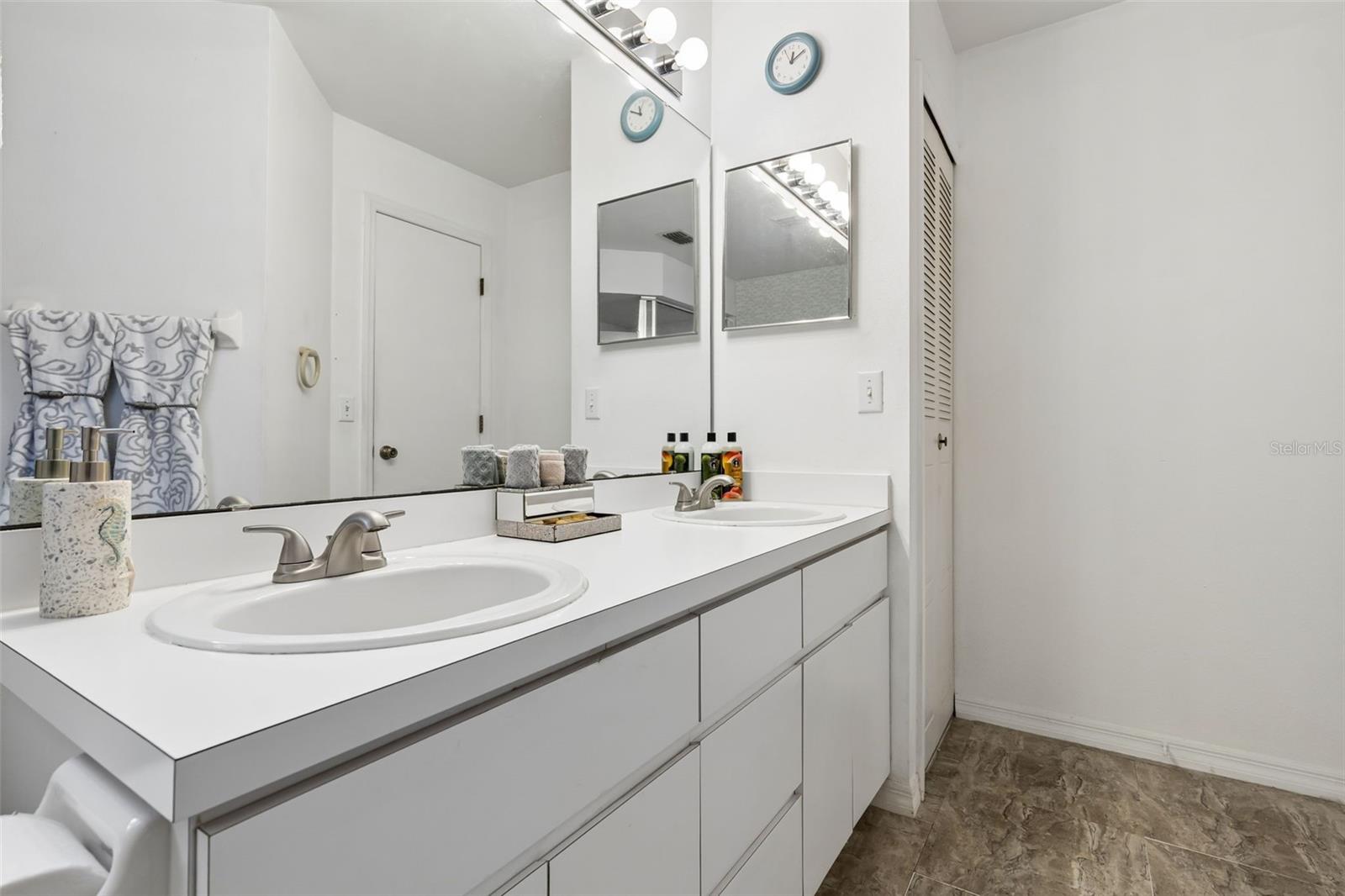 CONCORD WOODS VILLAGE SEC 1 - Residential