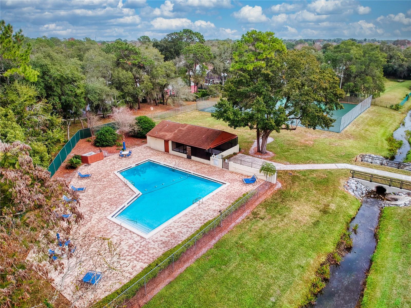 CONCORD WOODS VILLAGE SEC 1 - Residential