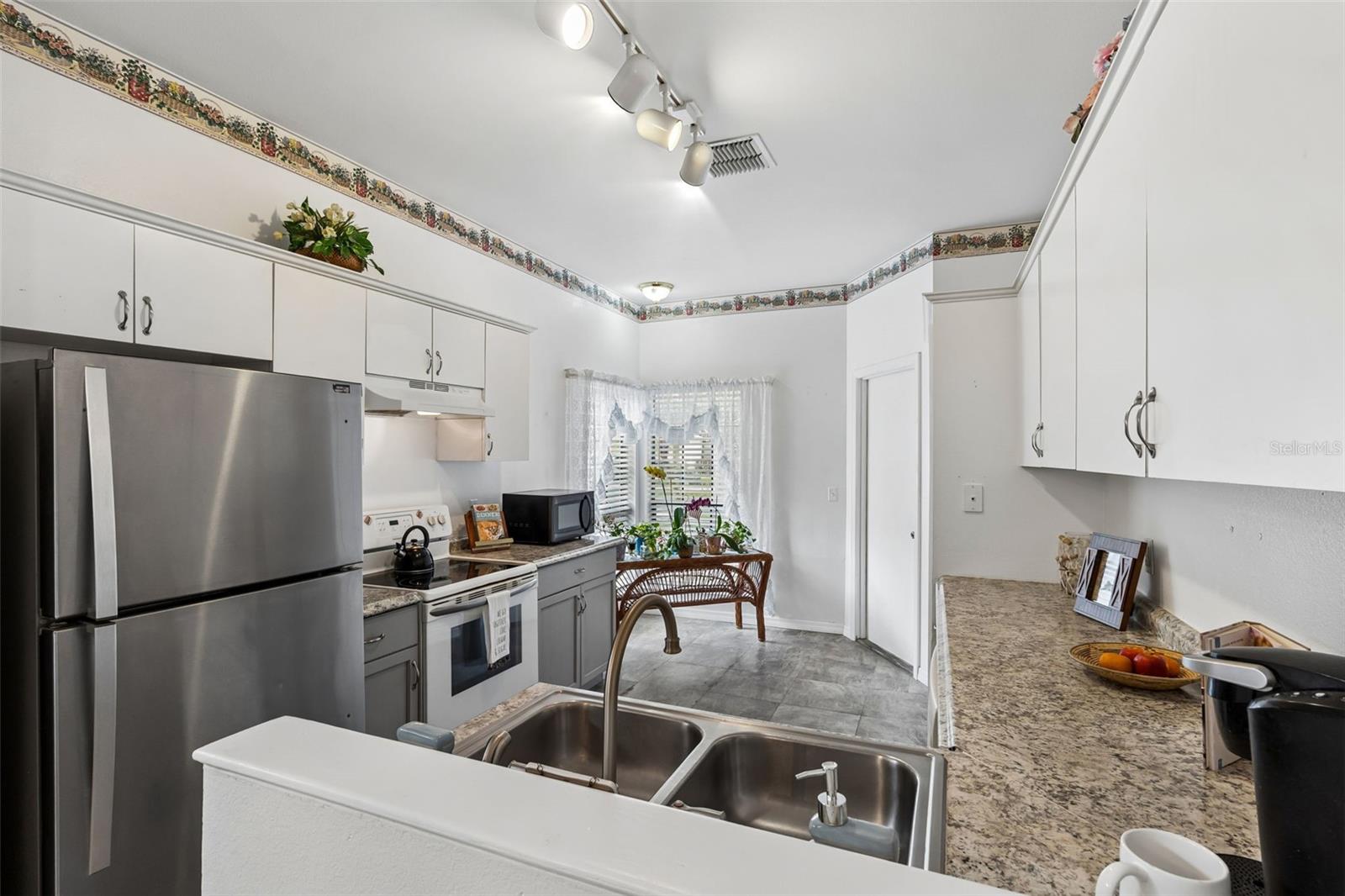 CONCORD WOODS VILLAGE SEC 1 - Residential