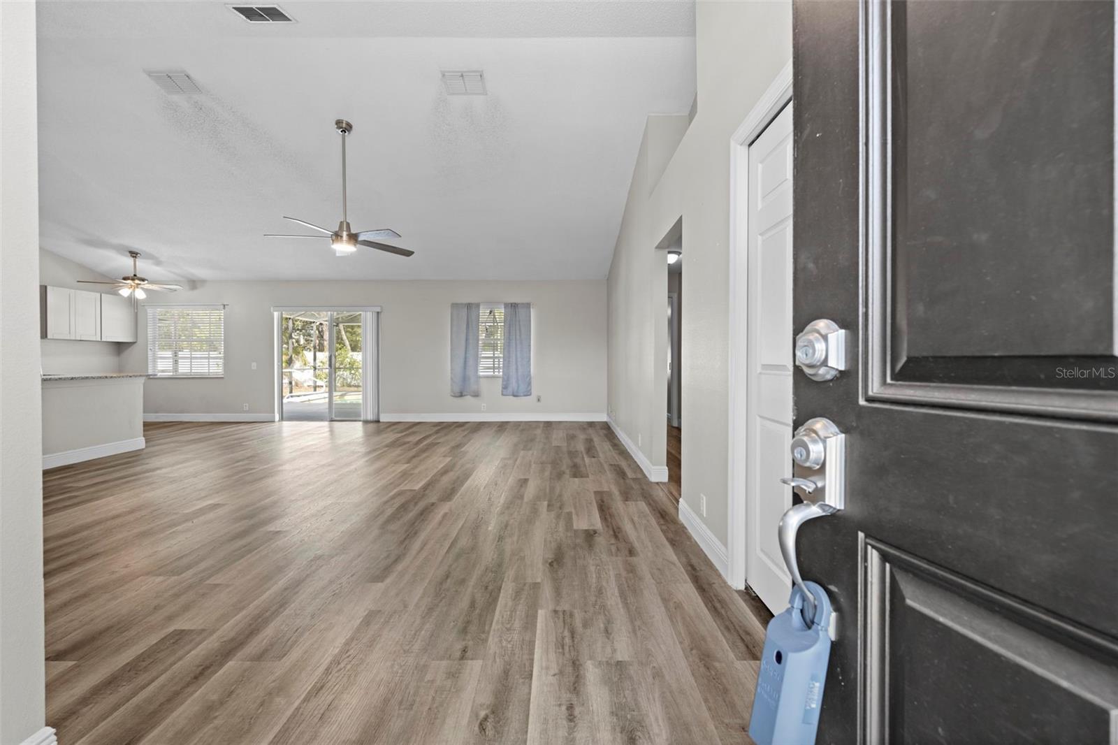 SPRING HILL - Residential