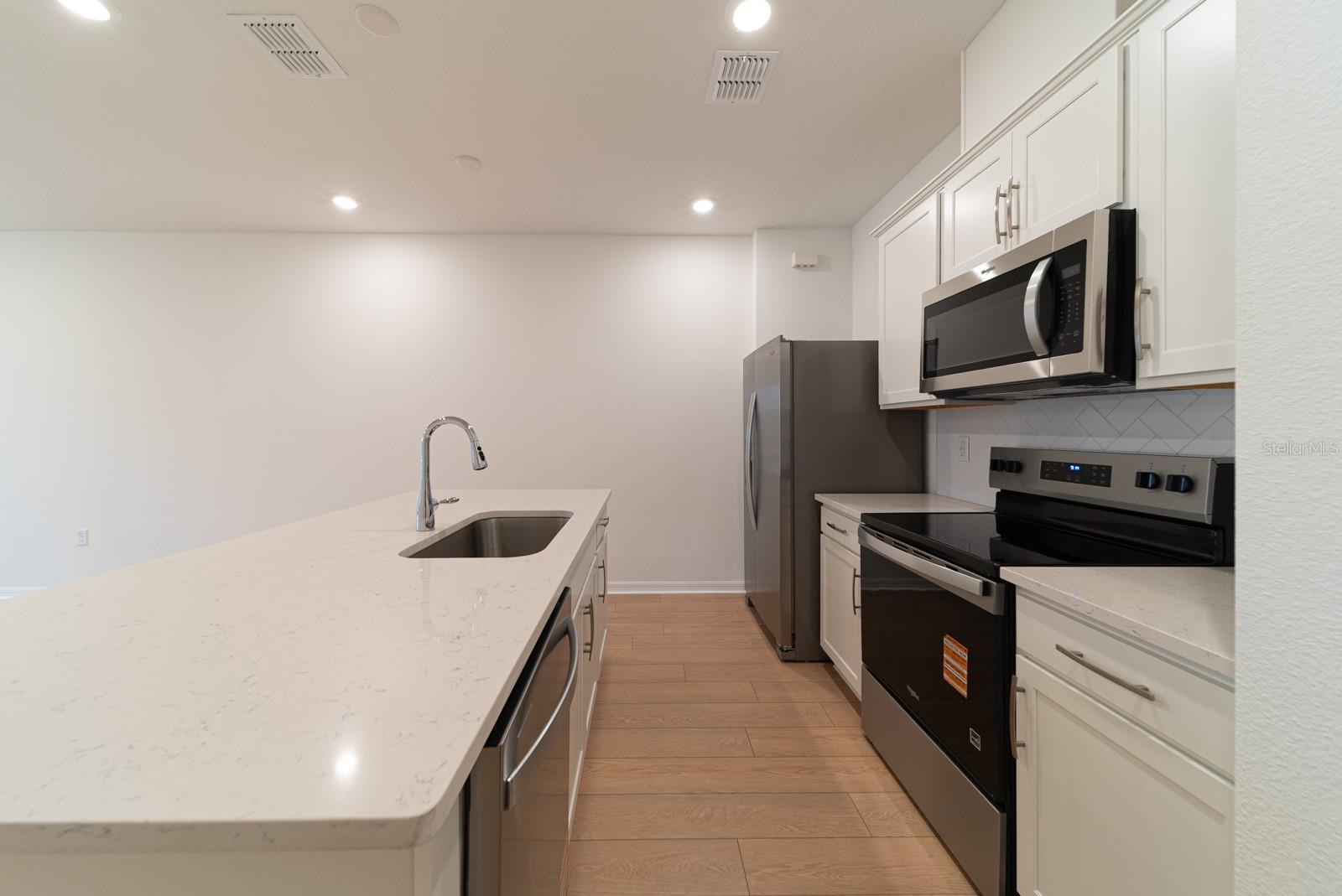 THE COVE AT NONA SOUND - Residential Lease