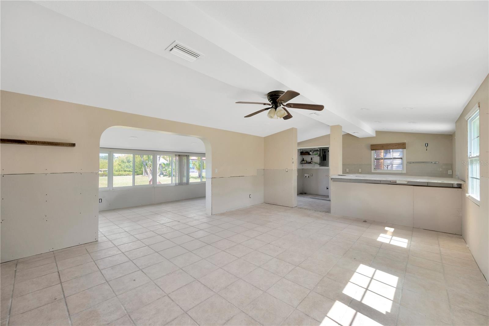 8839 W MILLPOINT ROAD