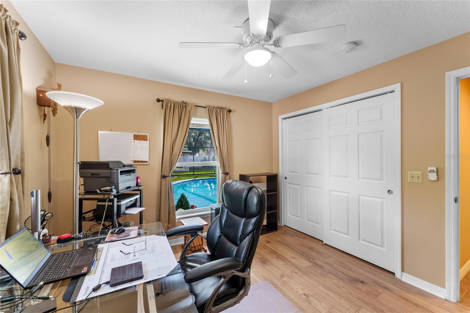 MEAD MANOR UNIT 3 - Residential