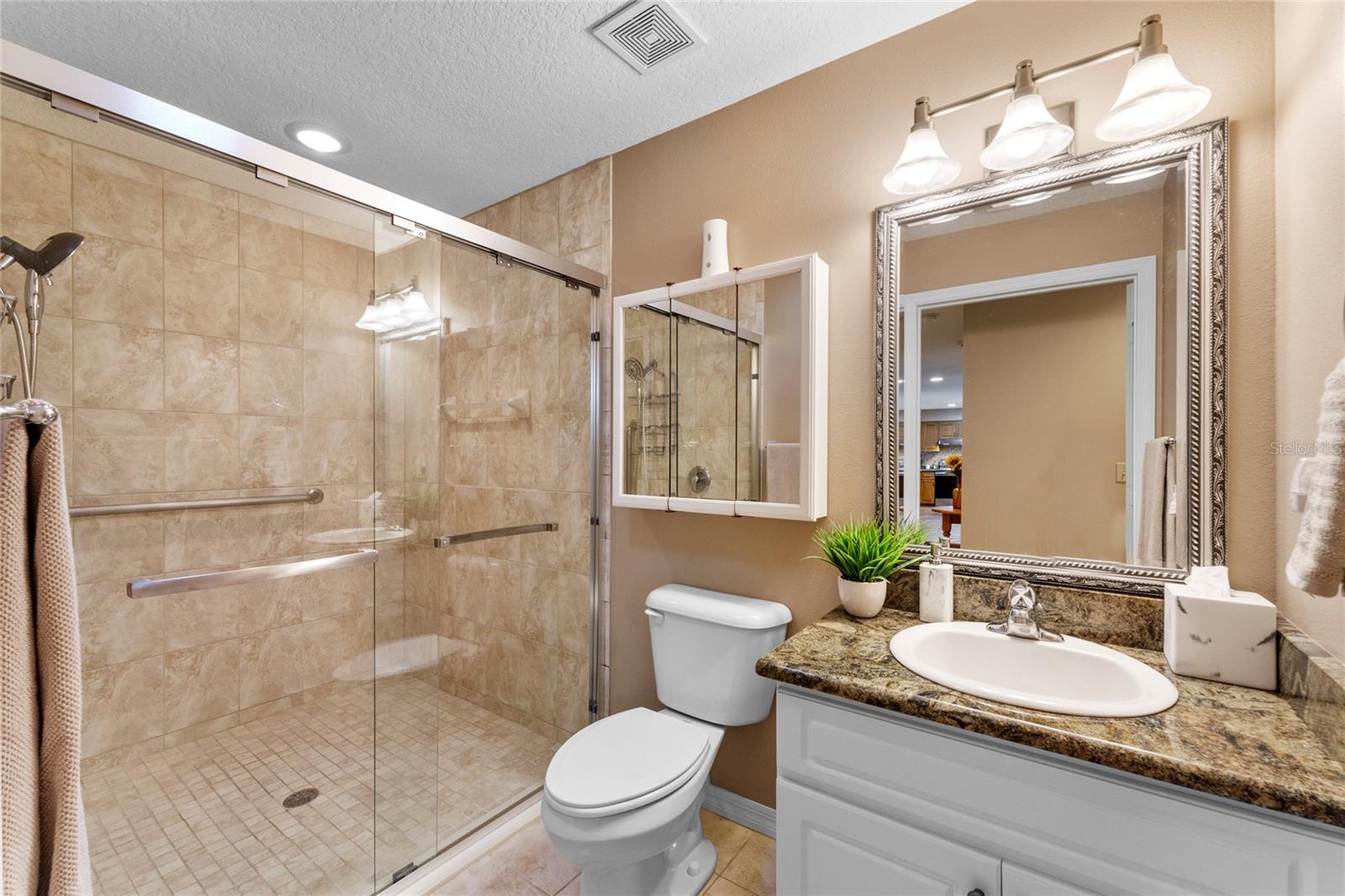 MEAD MANOR UNIT 3 - Residential