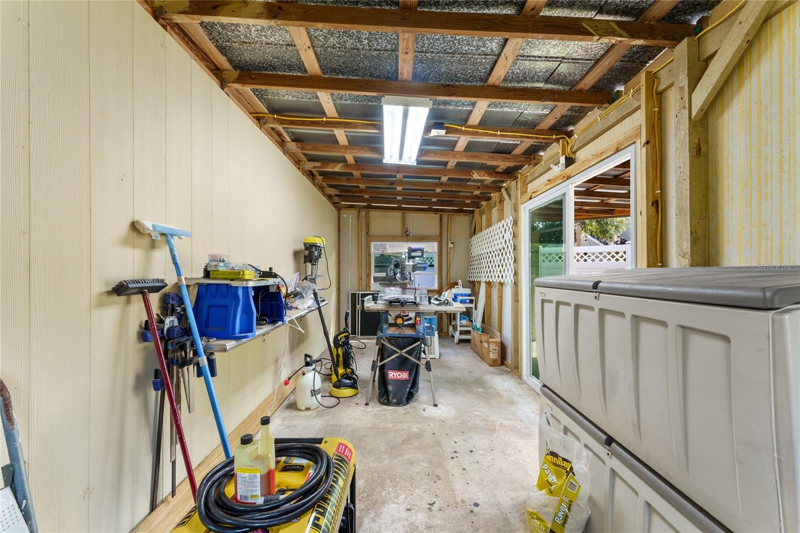 MEAD MANOR UNIT 3 - Residential