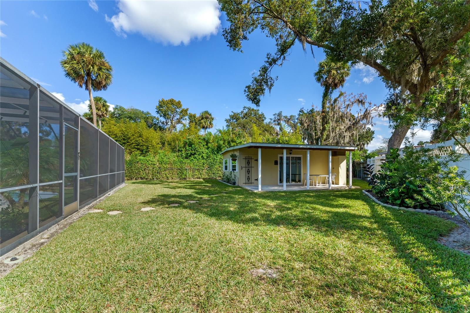 MEAD MANOR UNIT 3 - Residential