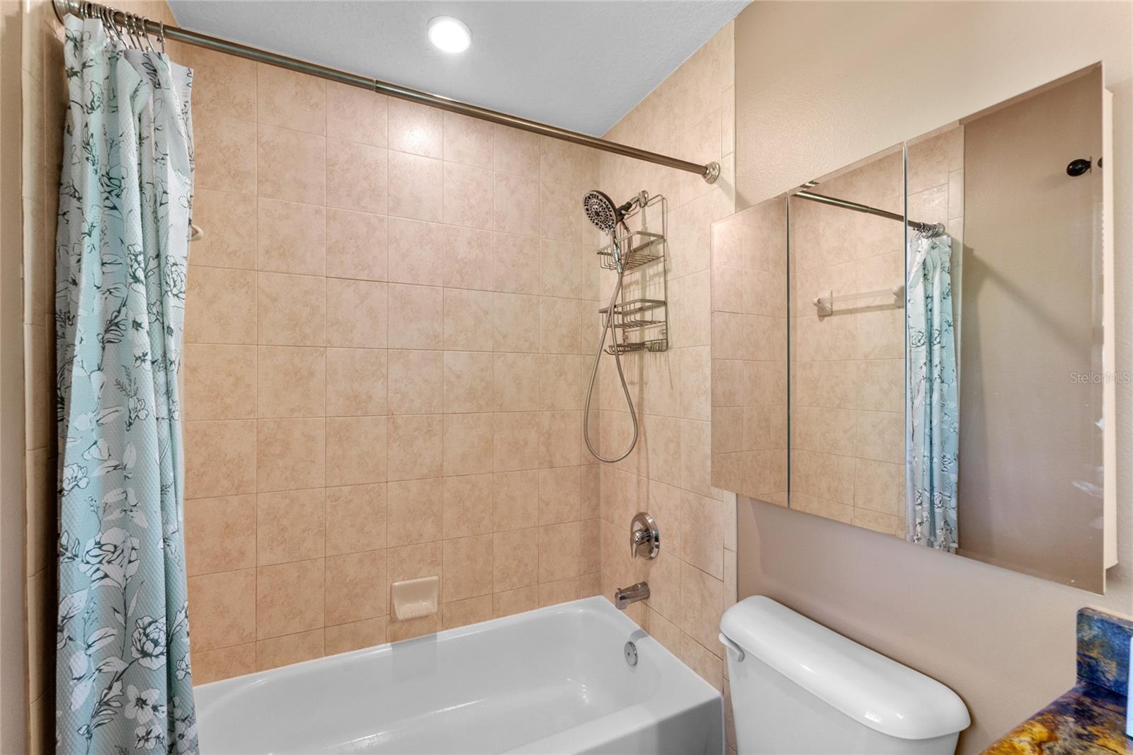 MEAD MANOR UNIT 3 - Residential