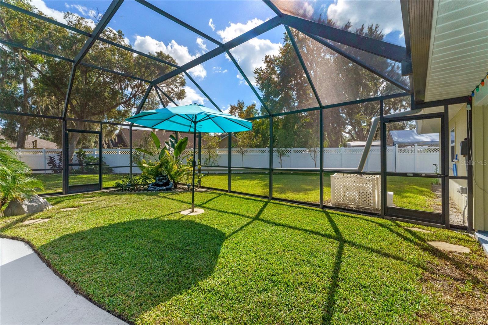 MEAD MANOR UNIT 3 - Residential