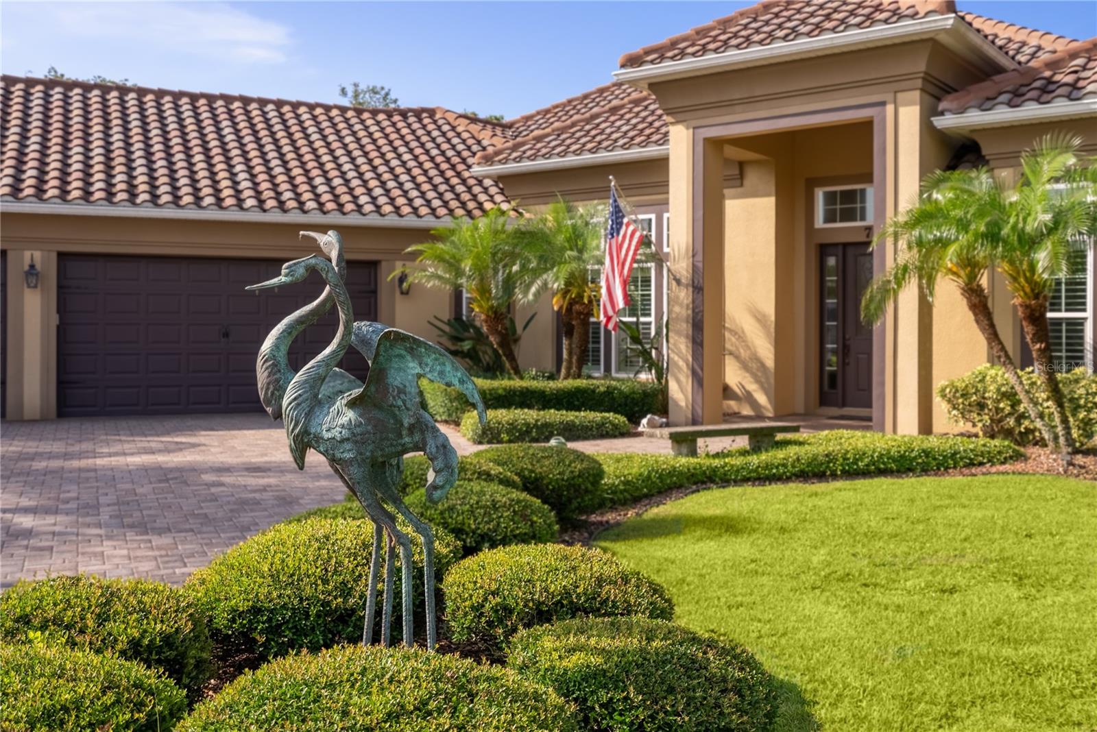 7 SPANISH MOSS COURT