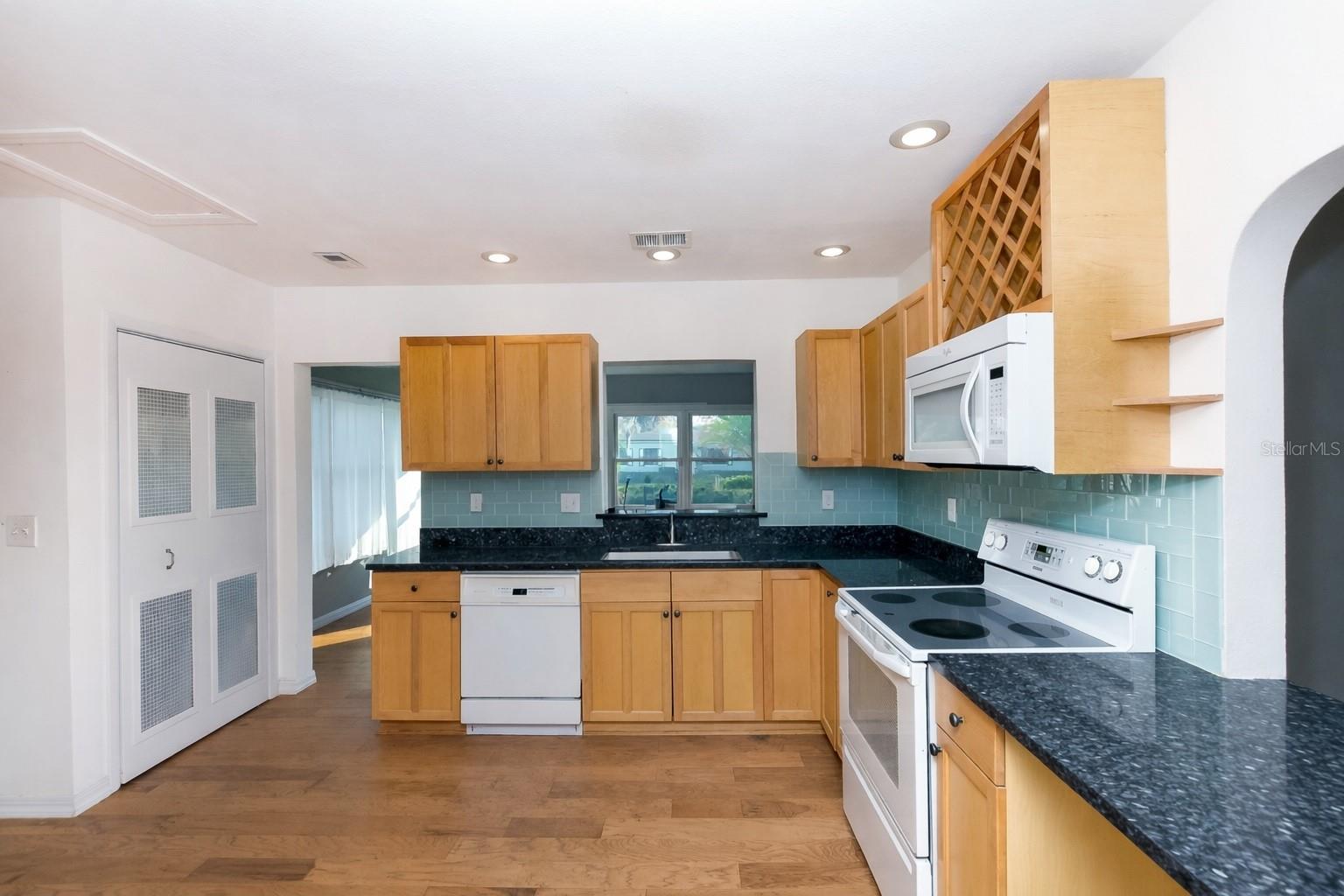 VILLA HOLLINGSWORTH SUB - Residential