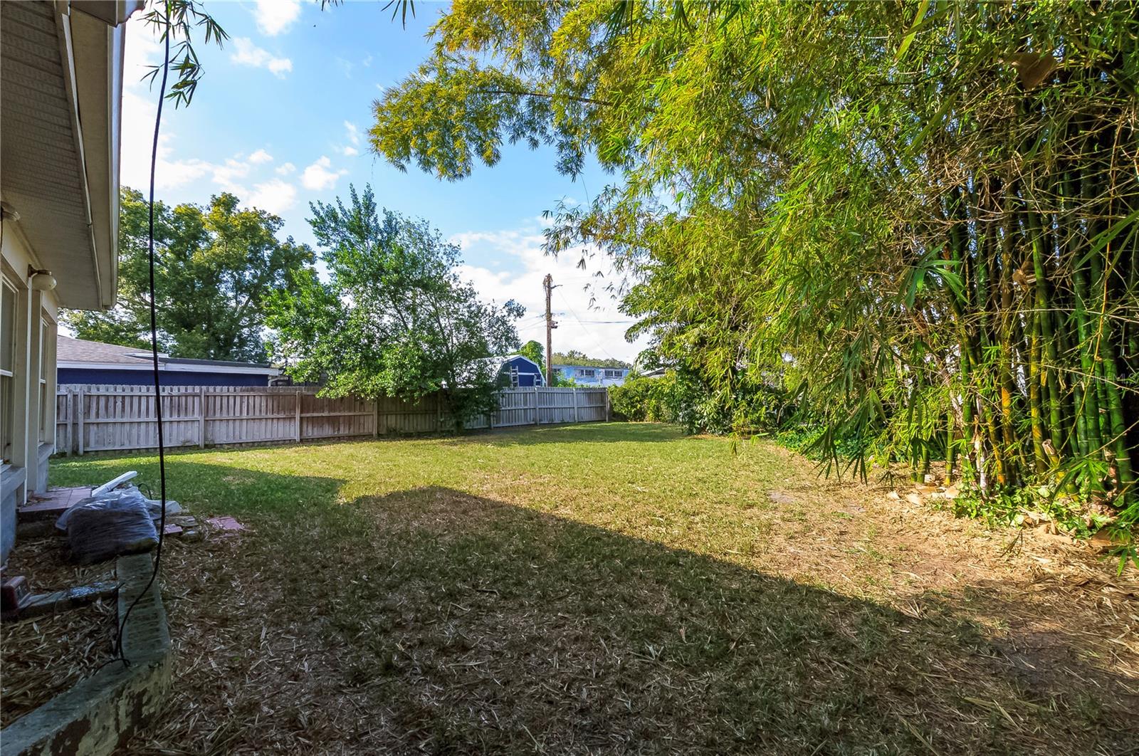 VILLA HOLLINGSWORTH SUB - Residential