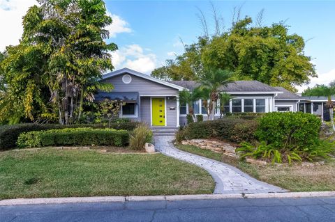 Photo of 114 Hibriten Way, Lakeland, FL 33803 (MLS # A4677619)