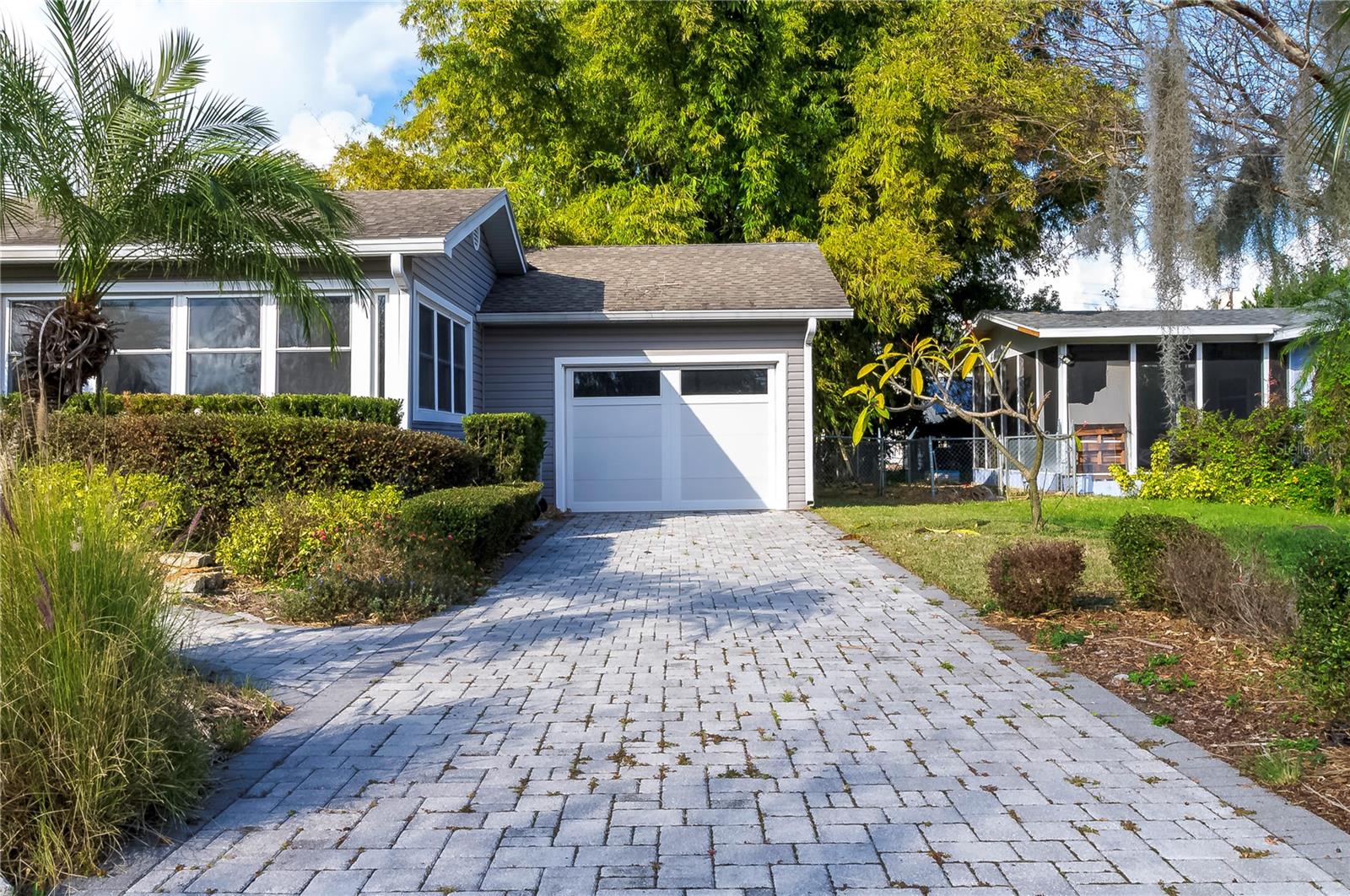 VILLA HOLLINGSWORTH SUB - Residential