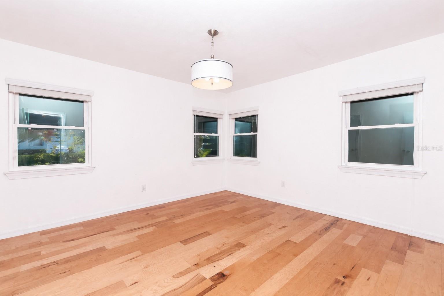 VILLA HOLLINGSWORTH SUB - Residential