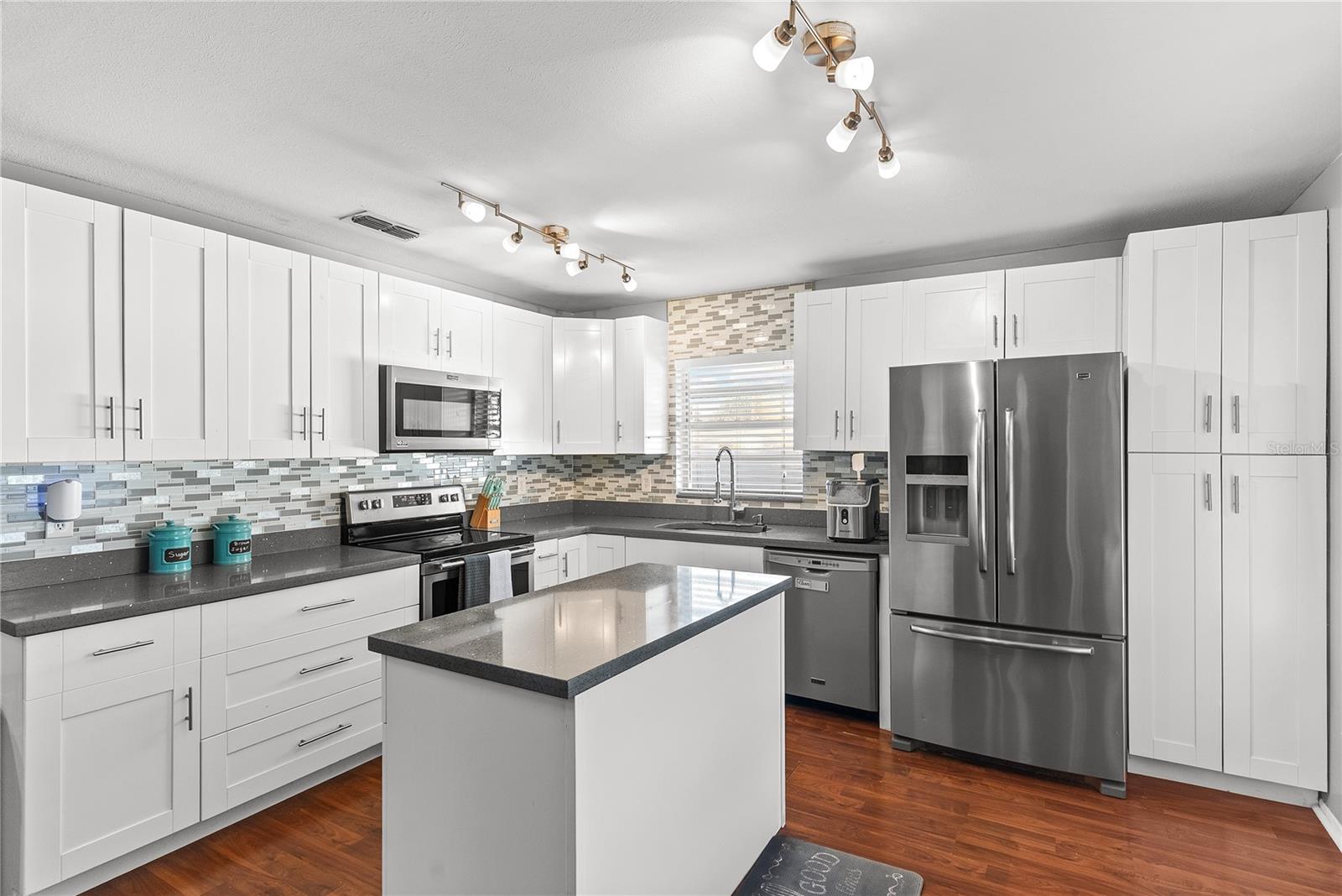 BOYETTE SPGS SEC B UN #2 - Residential