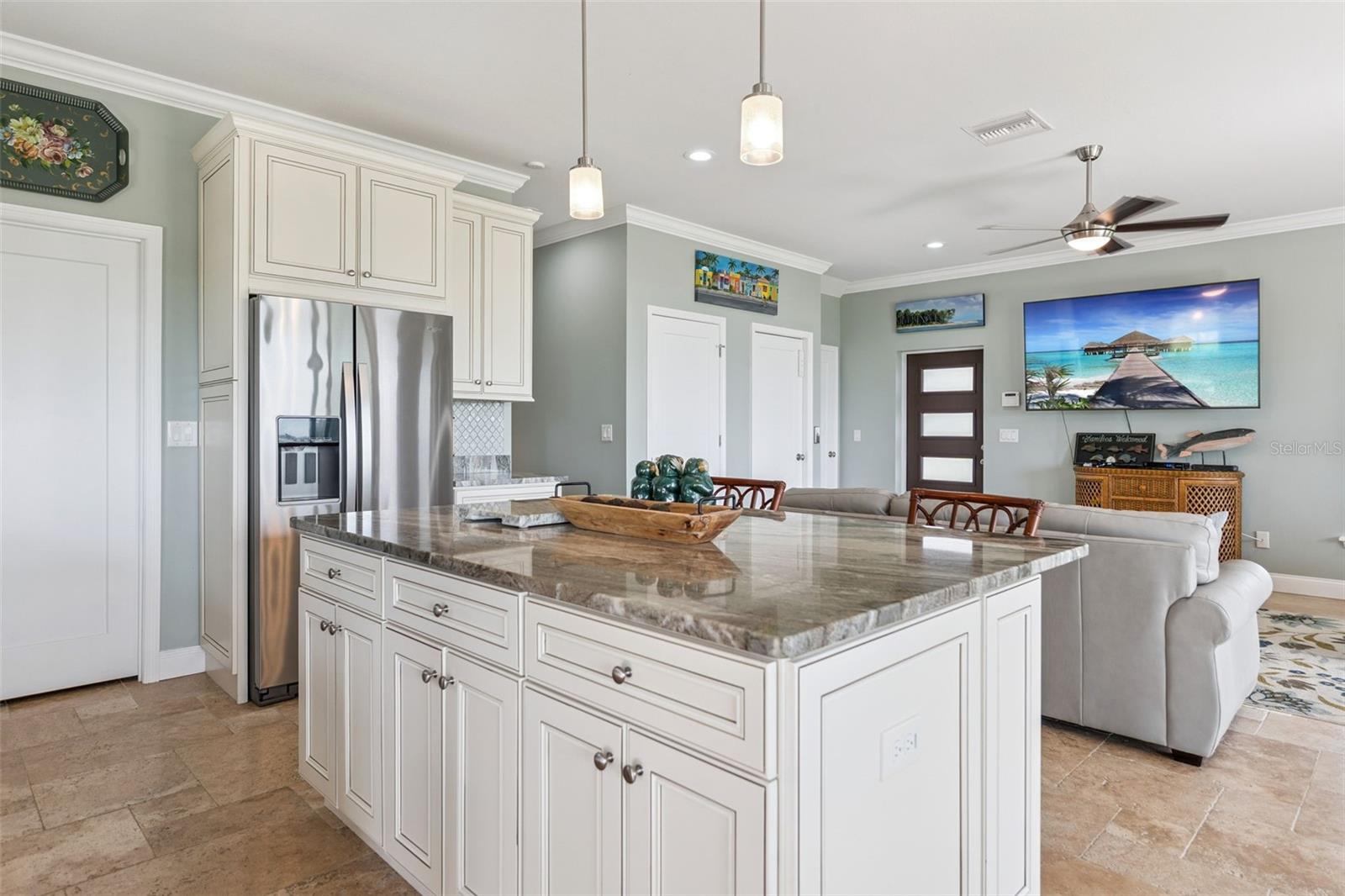 CHERRY POCKET - Residential