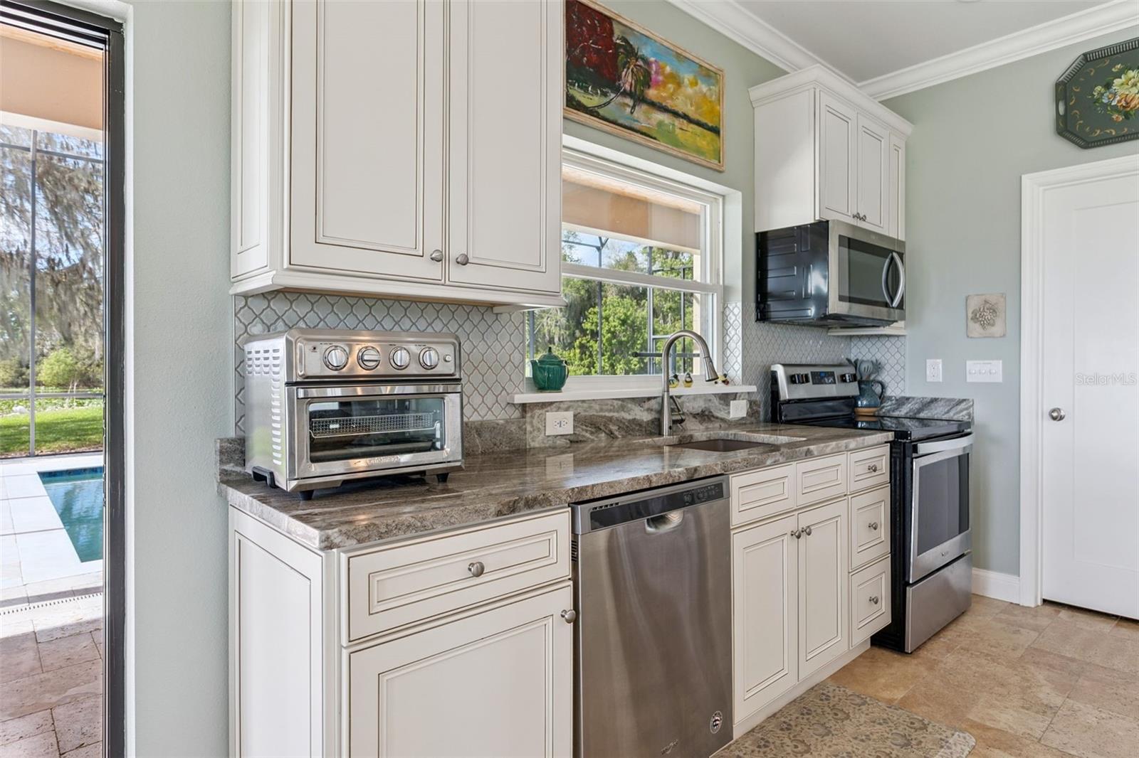 CHERRY POCKET - Residential