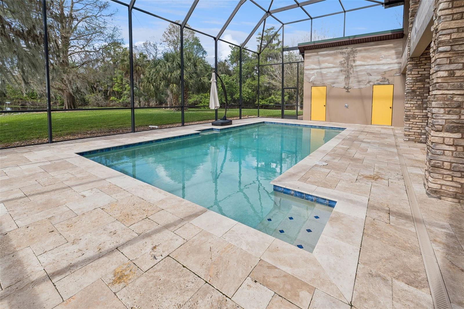 CHERRY POCKET - Residential