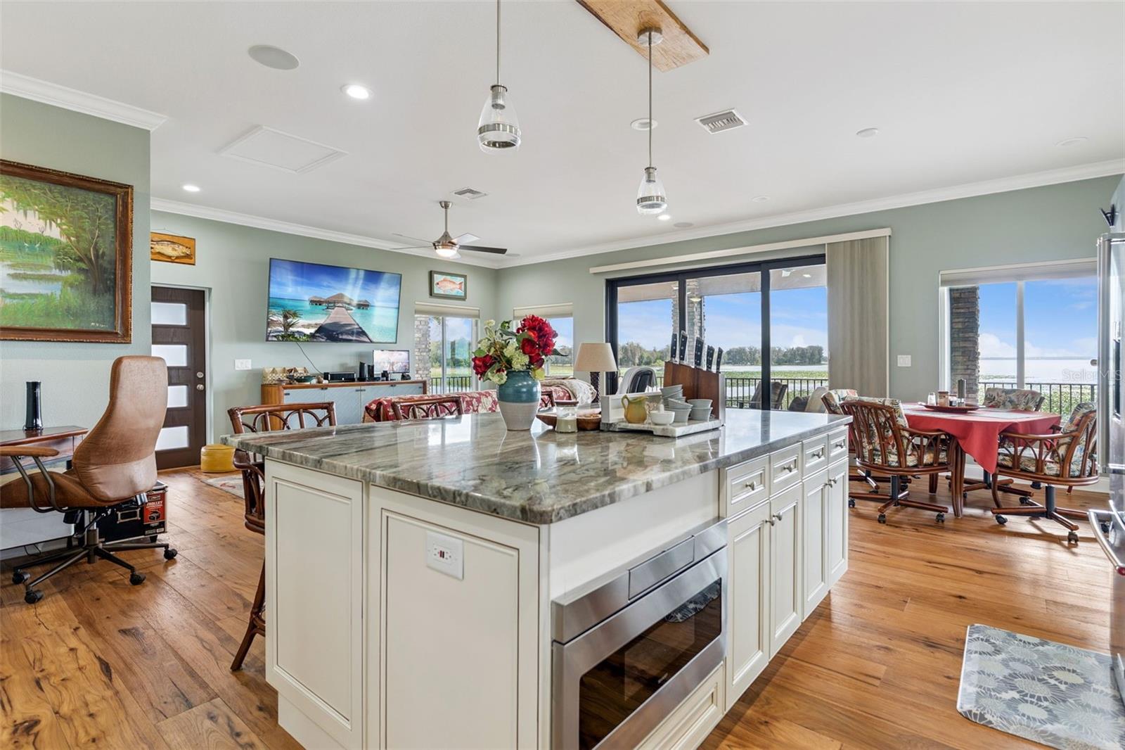 CHERRY POCKET - Residential