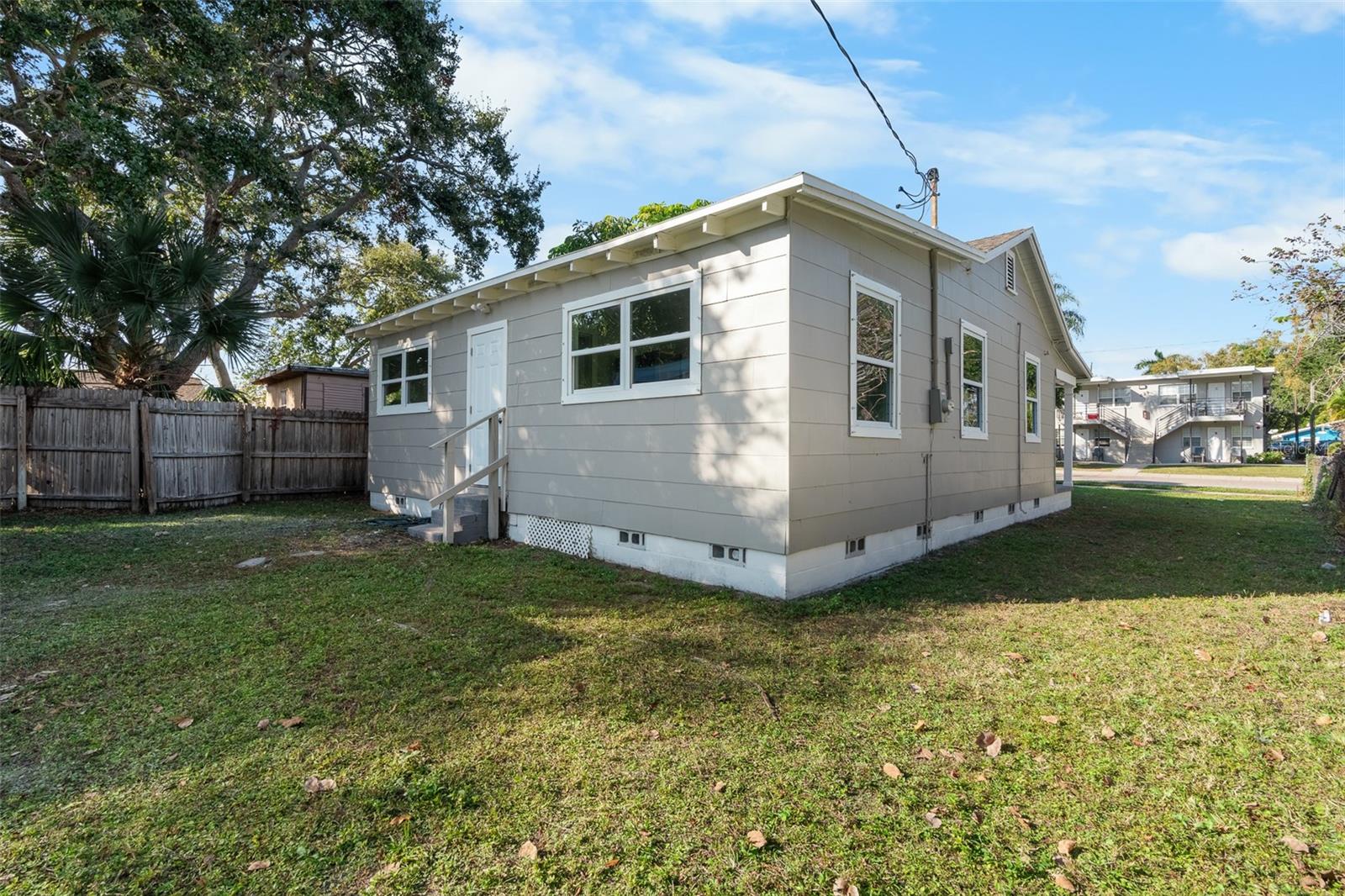 GLENWOOD PARK - Residential