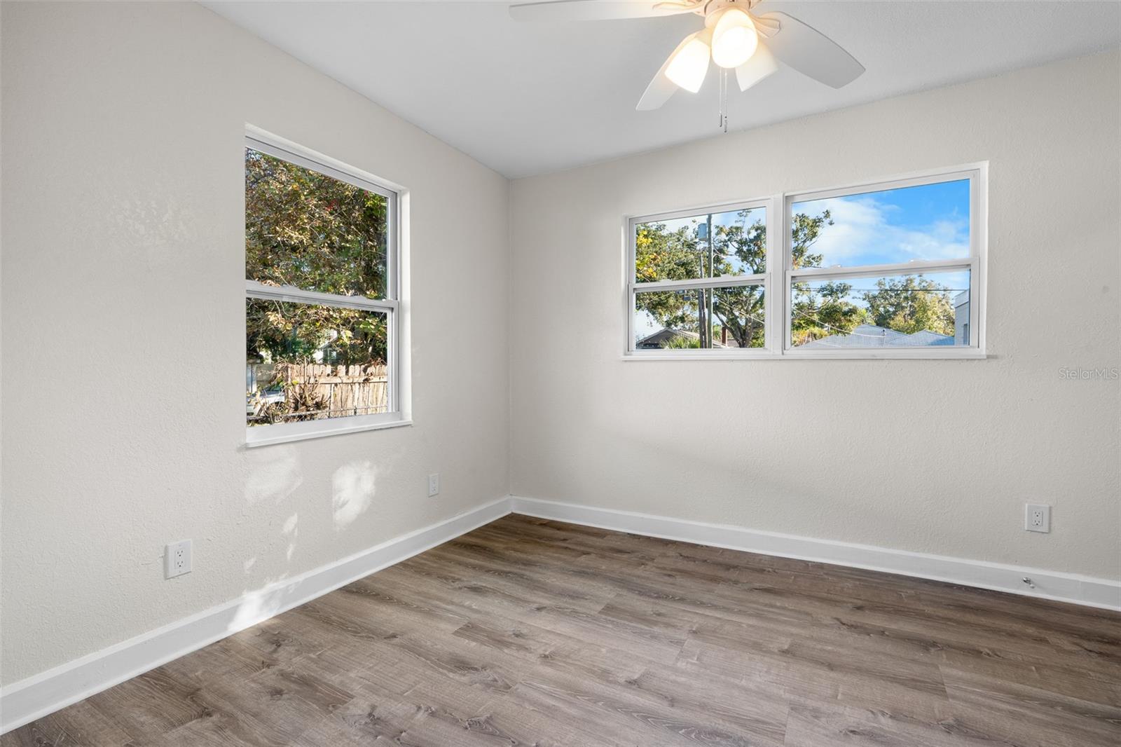 GLENWOOD PARK - Residential