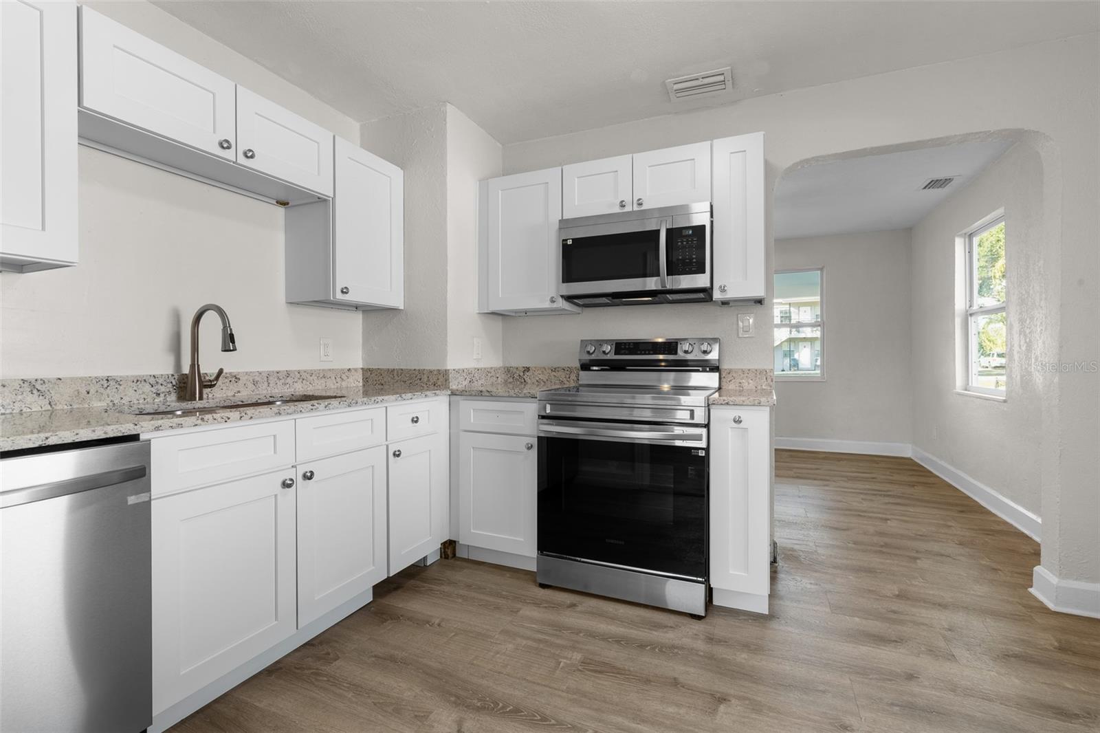 GLENWOOD PARK - Residential