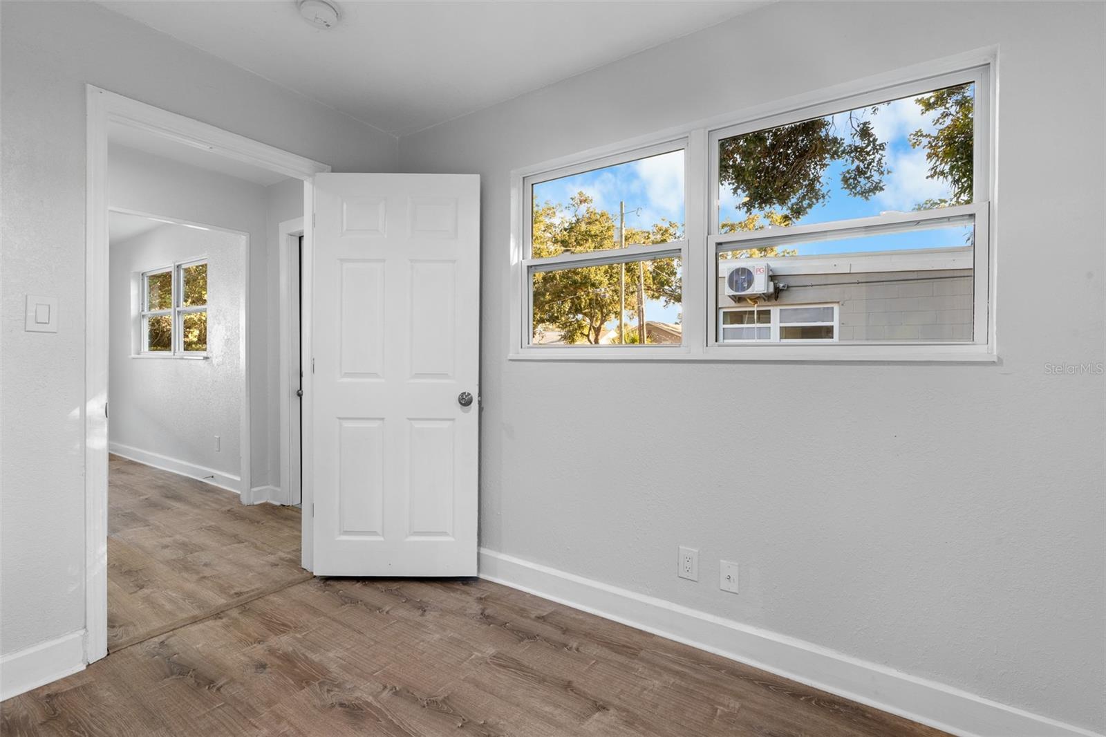 GLENWOOD PARK - Residential