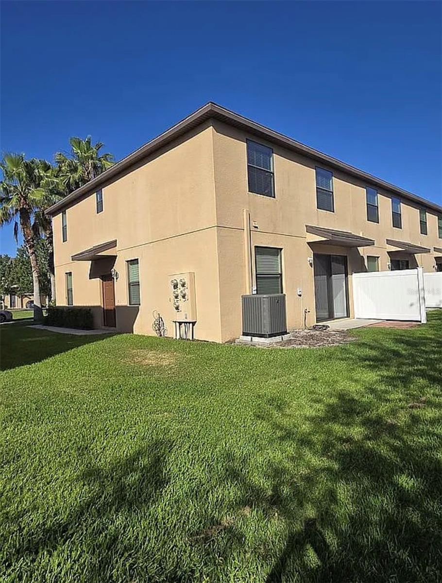 Photo of 10259 Villa Palazzo Court, Tampa, FL 33615 (MLS # TB8544075)