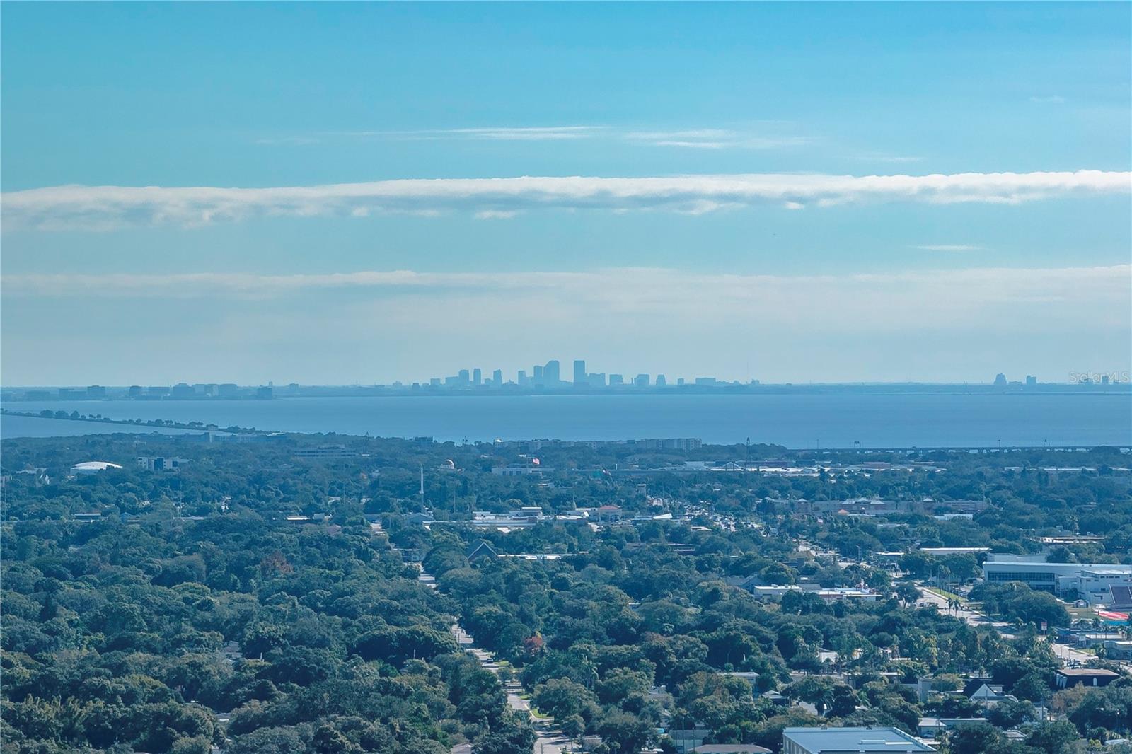 HIBISCUS GARDENS - Commercial Lease