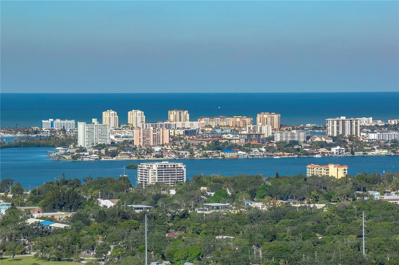 HIBISCUS GARDENS - Commercial Lease