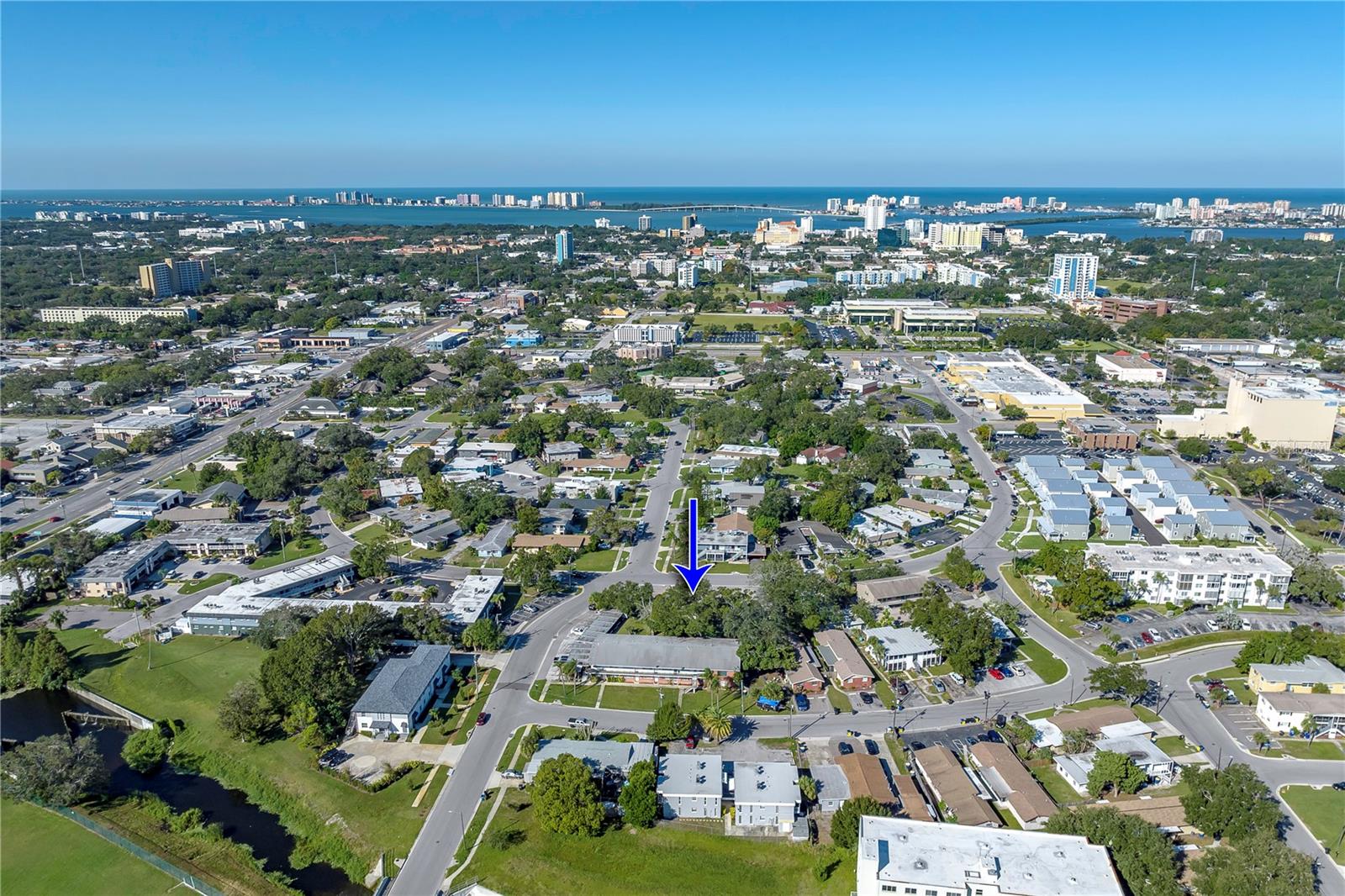 HIBISCUS GARDENS - Commercial Lease