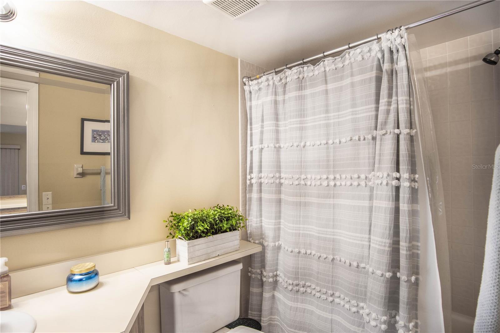 LANDINGS WITHLACOOCHEE OR 1272/1072 - Residential