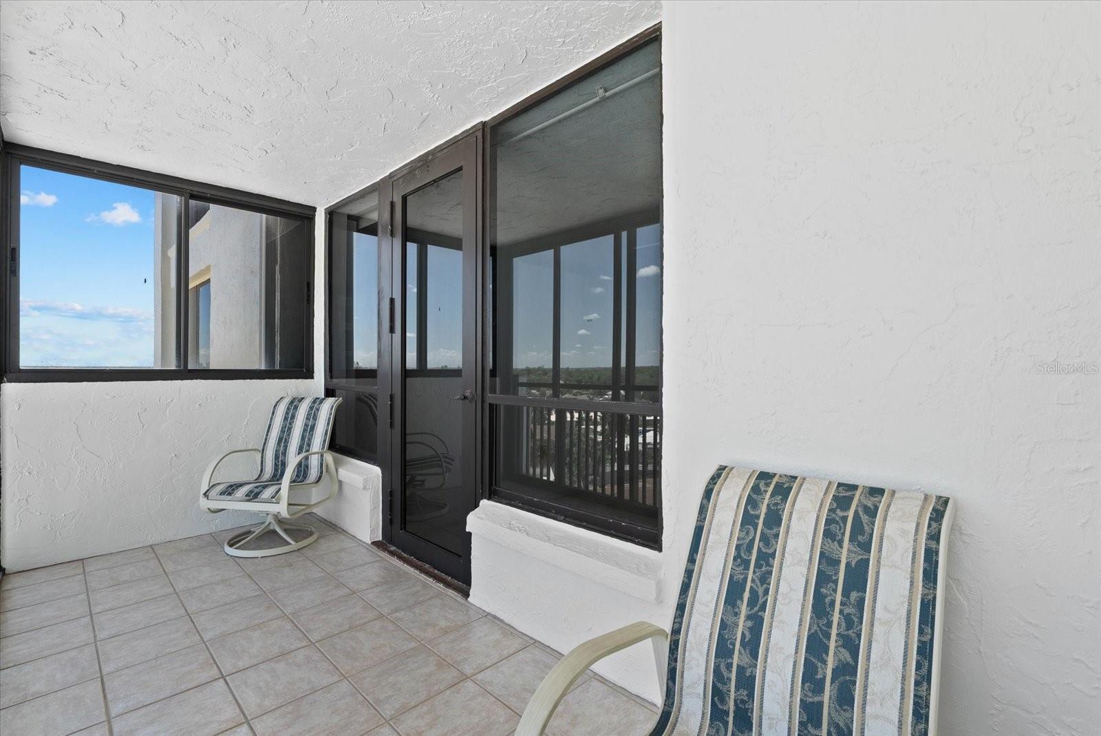 VALENCIA CONDO APTS - Residential