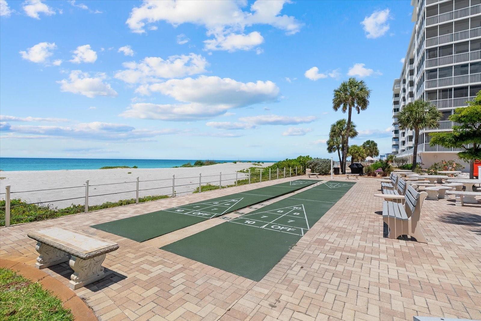VALENCIA CONDO APTS - Residential