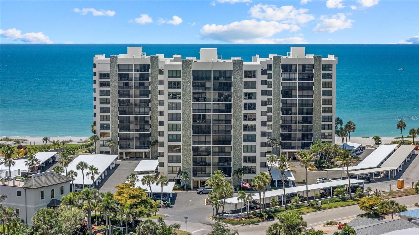 VALENCIA CONDO APTS - Residential