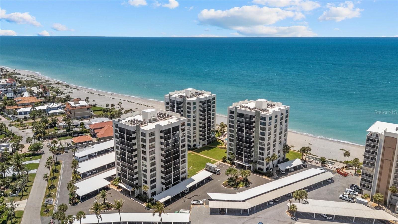 VALENCIA CONDO APTS - Residential
