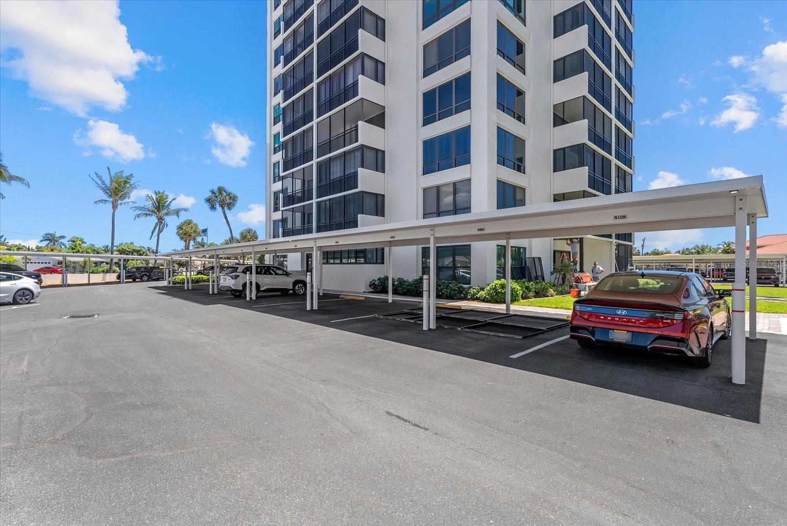 VALENCIA CONDO APTS - Residential