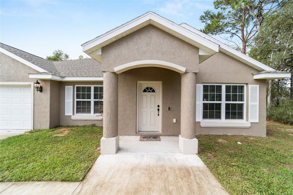 Photo of 15792 SW 55th Avenue Road, Ocala, FL 34473 (MLS # OM711305)
