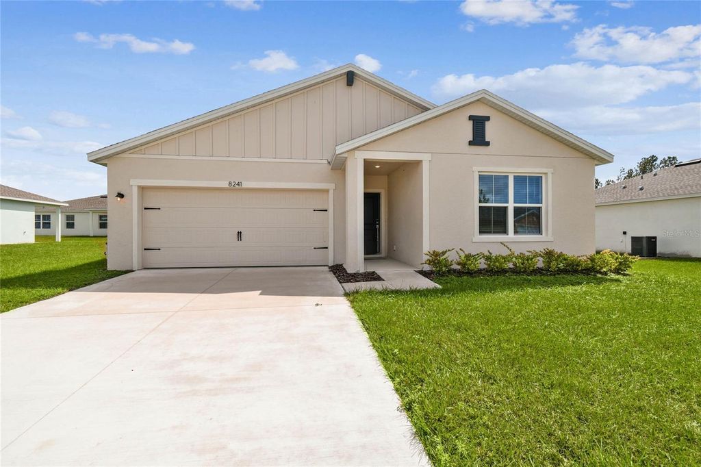 Photo of 8241 Wakefield Dr, Dunnellon, FL 34434 (MLS # O6355961)