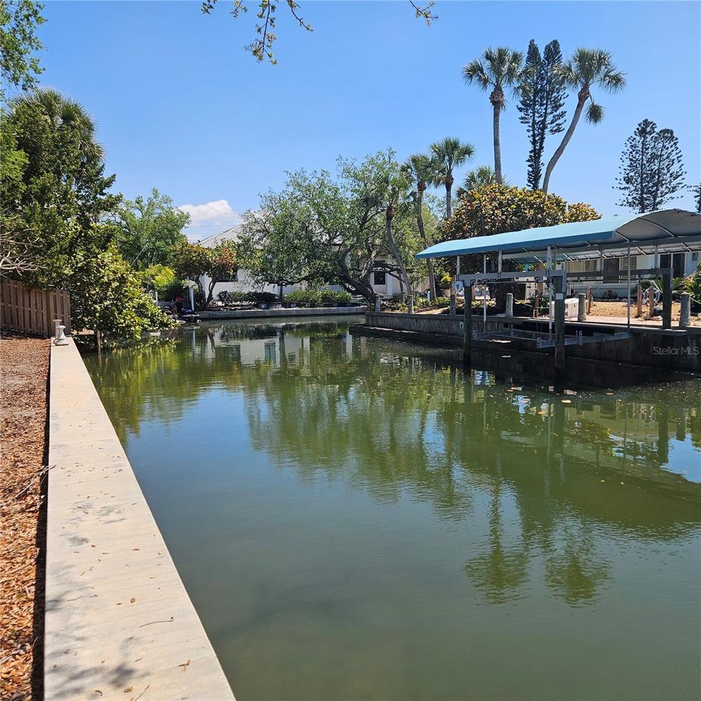 Photo of 528 Ralph Street, Siesta Key, FL 34242 (MLS # TB8491348)