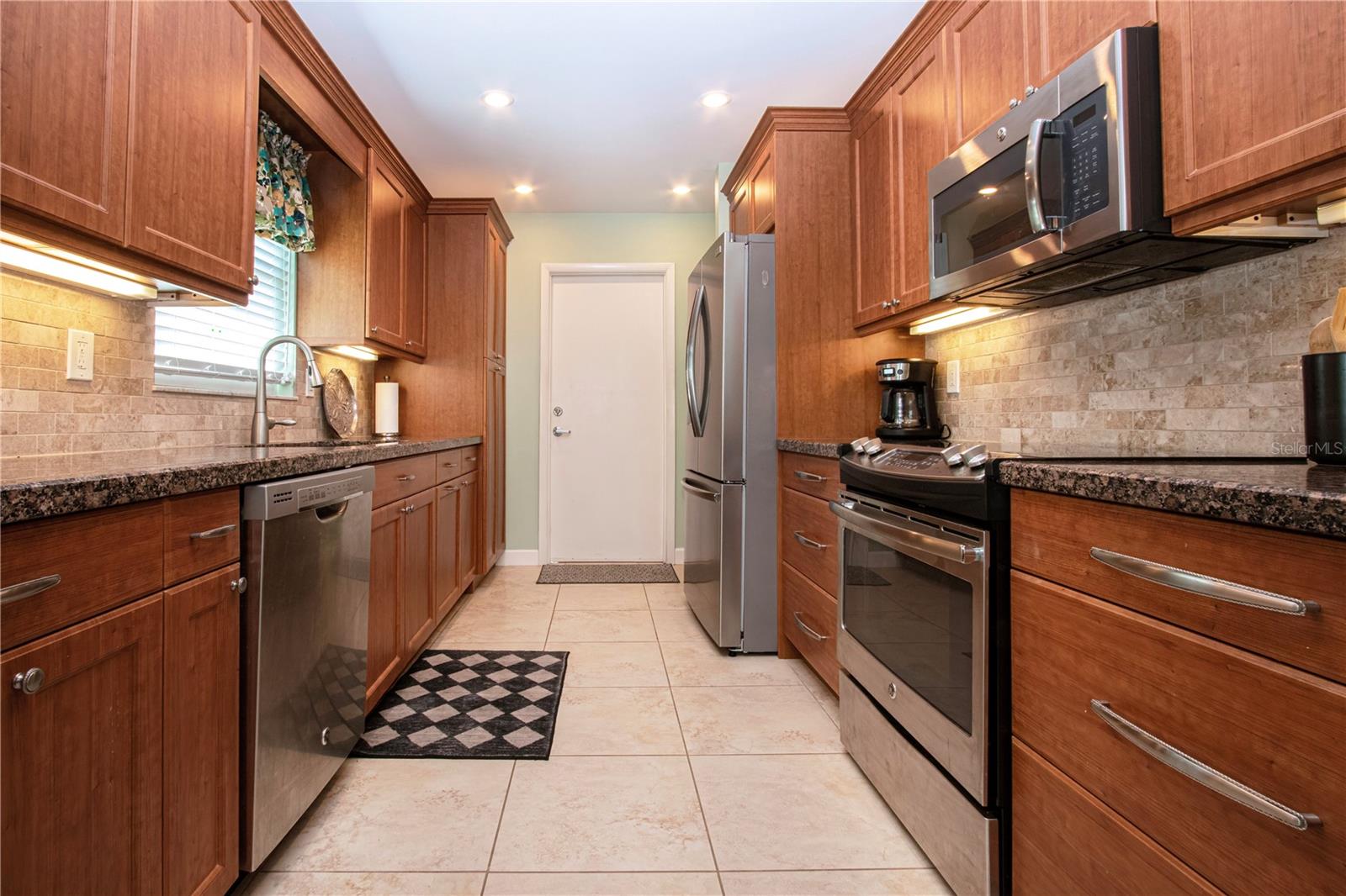 RIVER ISLES UNIT 4-A - Residential