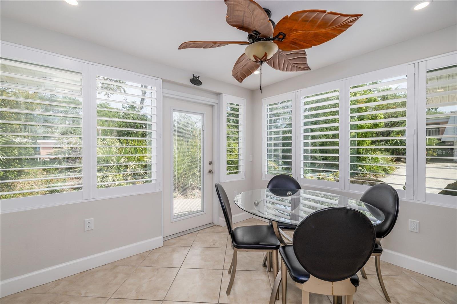 BAHAMIAN CLUB UNITS 01-03 INC - Residential