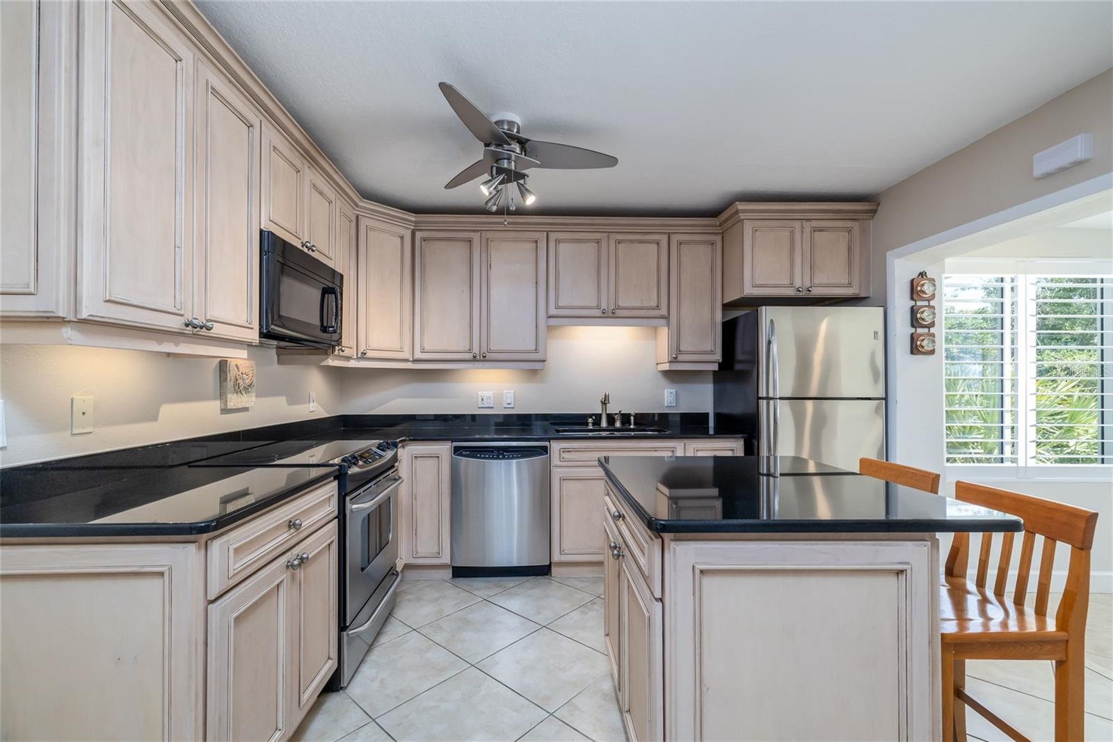 BAHAMIAN CLUB UNITS 01-03 INC - Residential