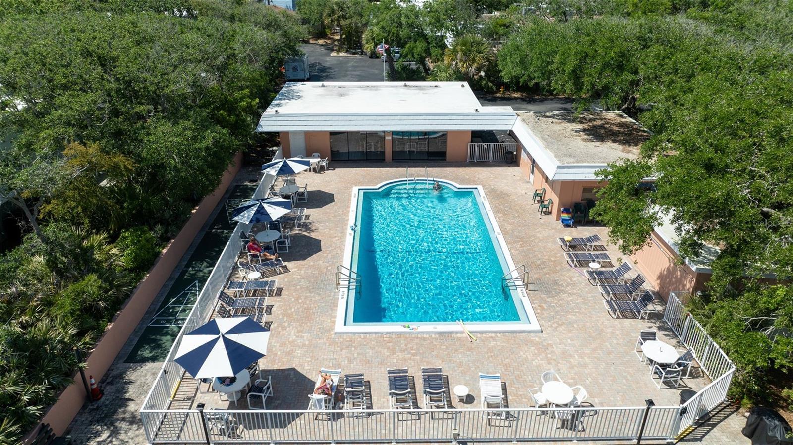 BAHAMIAN CLUB UNITS 01-03 INC - Residential